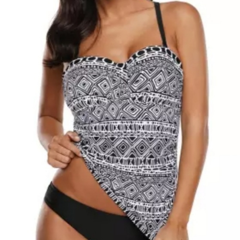 Black/White Print Strappy Back Tankin